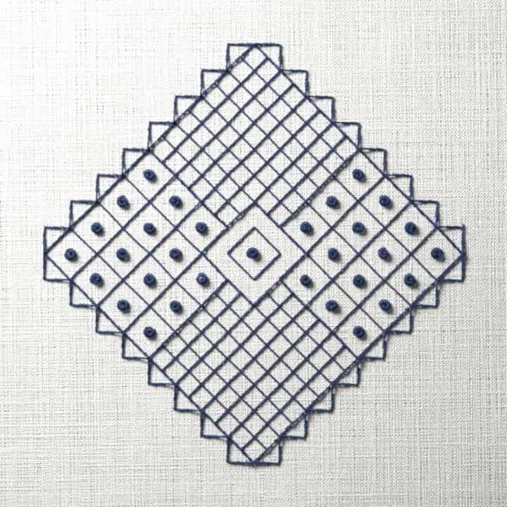 Blackwork stepped diamond: preview of the stitched design
