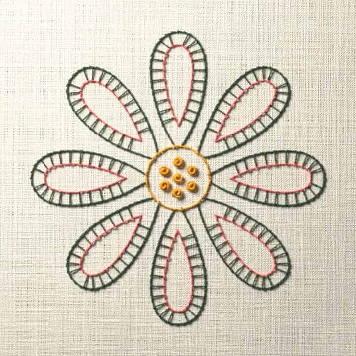 Blanket stitch petal flower: preview of the stitched design