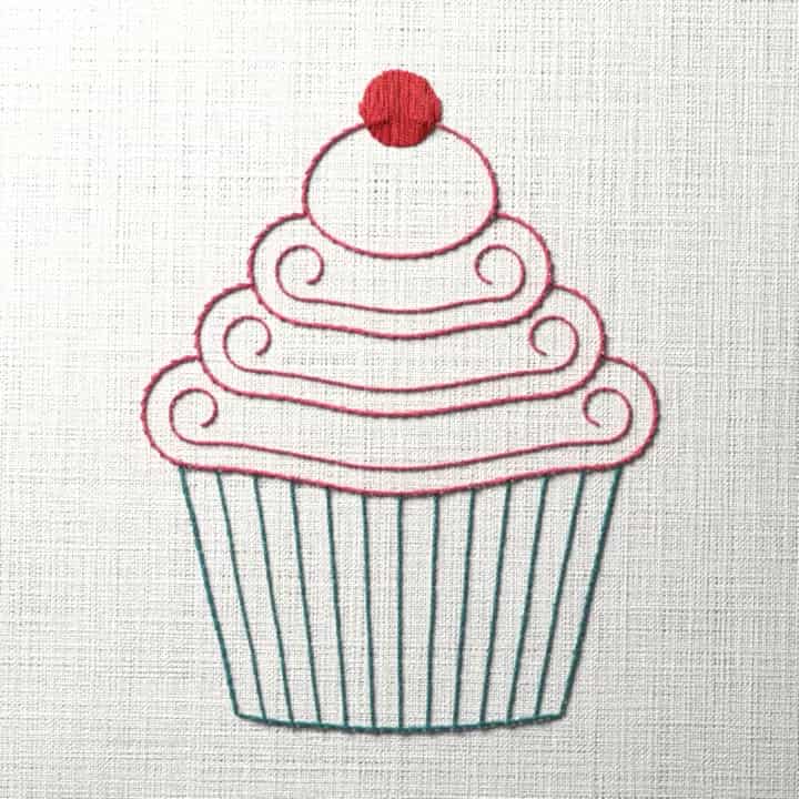 Piped cupcake: preview of the stitched design