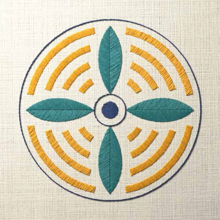 Leaf and stepped fan wheel: preview of the stitched design