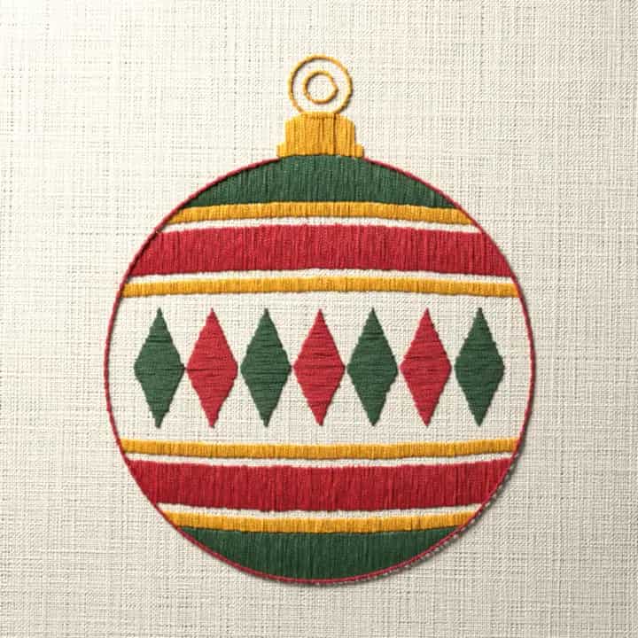 Christmas bauble with a diamond band: preview of the stitched design