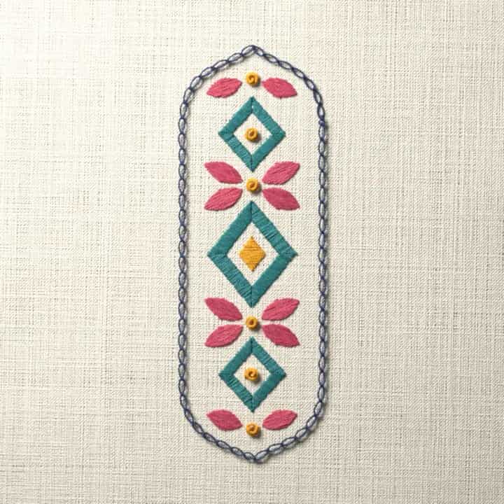 Diamond row bookmark: preview of the stitched design