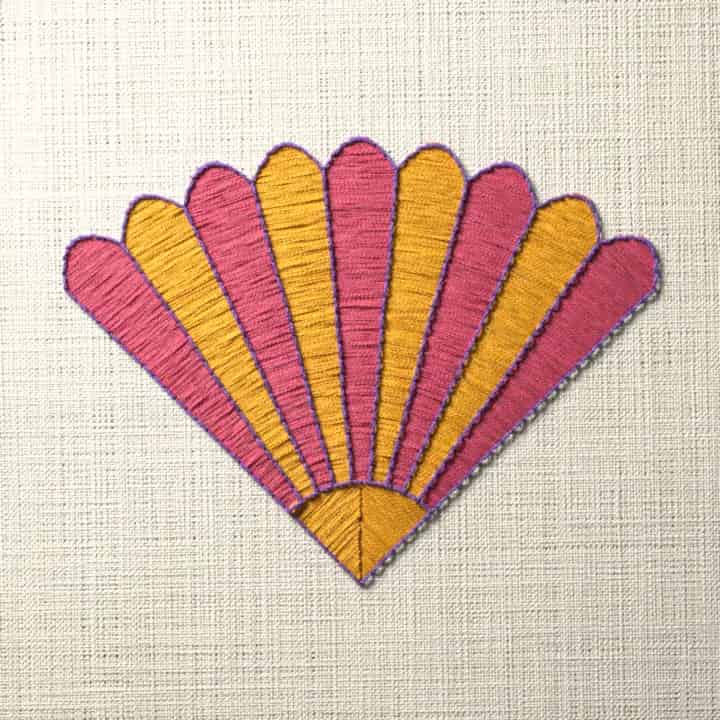 Grandmother’s fan: preview of the stitched design