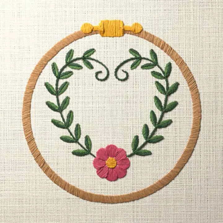 Heart wreath in a hoop: preview of the stitched design