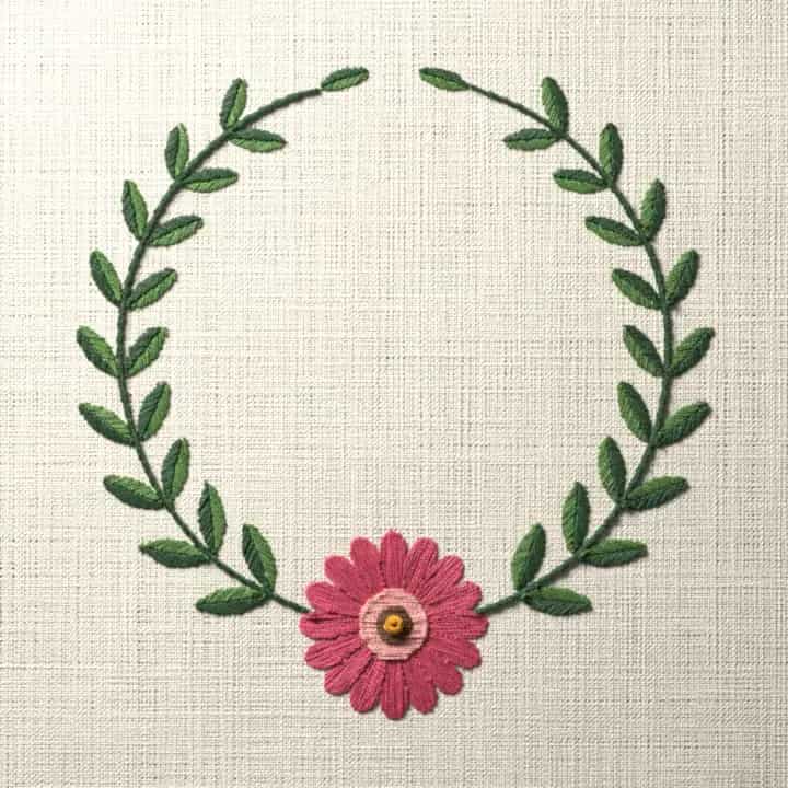 Gerbera laurel wreath: preview of the stitched design