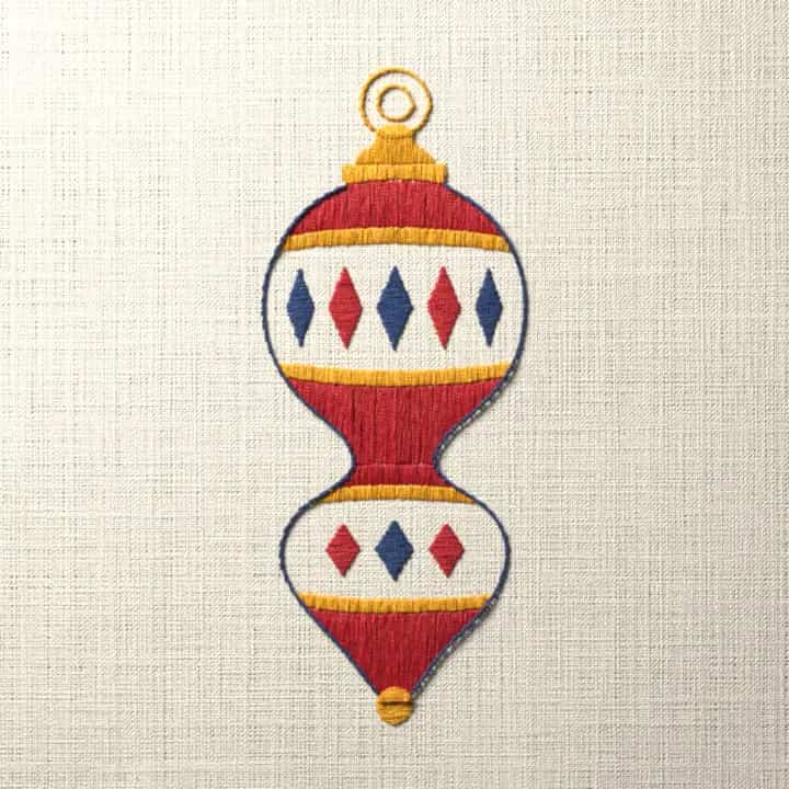 Long finial ornament: preview of the stitched design
