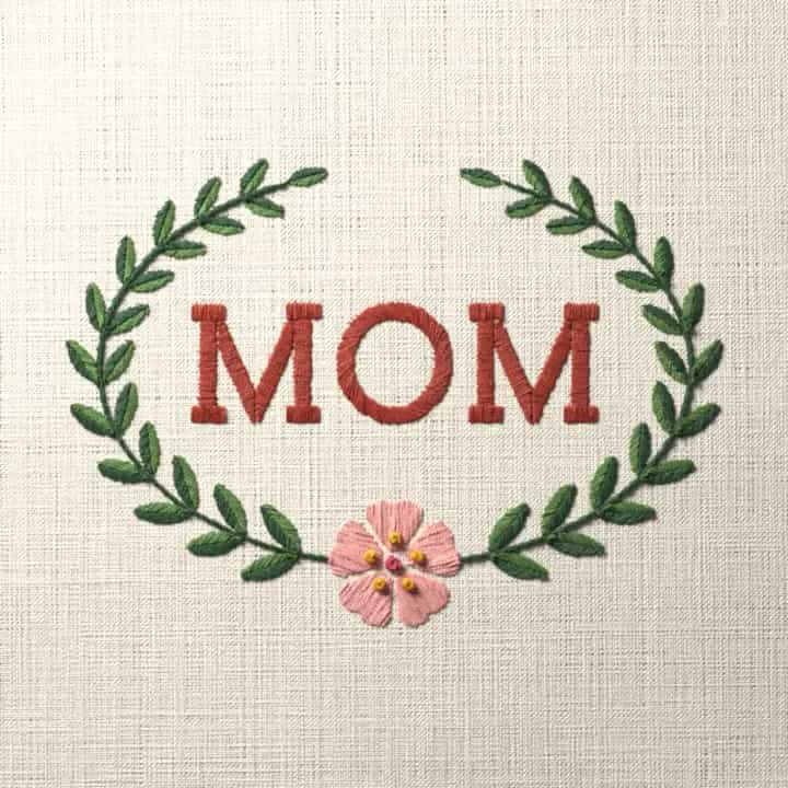 Mom in laurel: preview of the stitched design