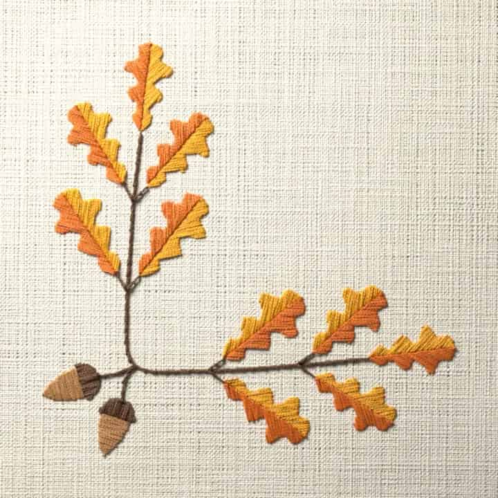 Oak leaf and acorn corner: preview of the stitched design