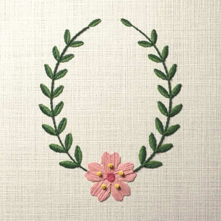 Cherry blossom oval frame: preview of the stitched design