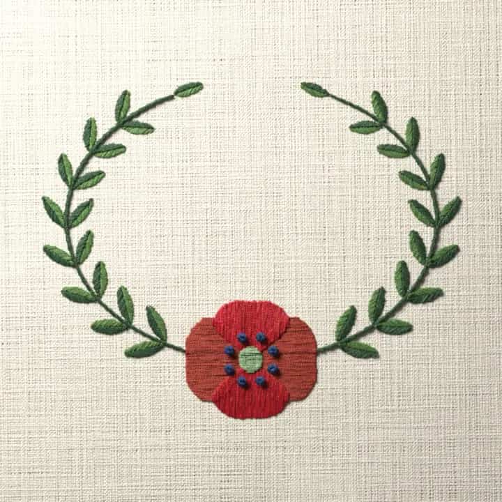 Poppy oval frame: preview of the stitched design