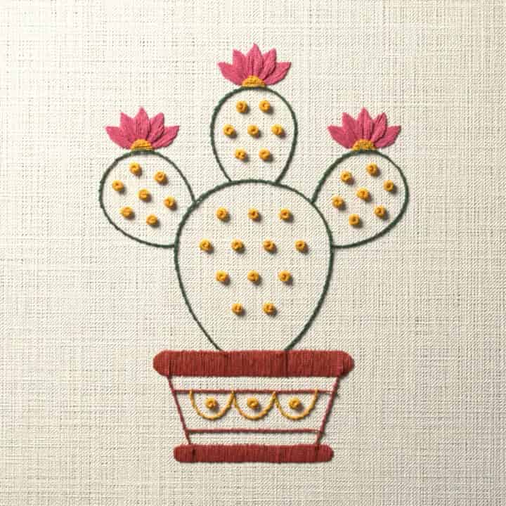 Potted prickly pear in bloom: preview of the stitched design