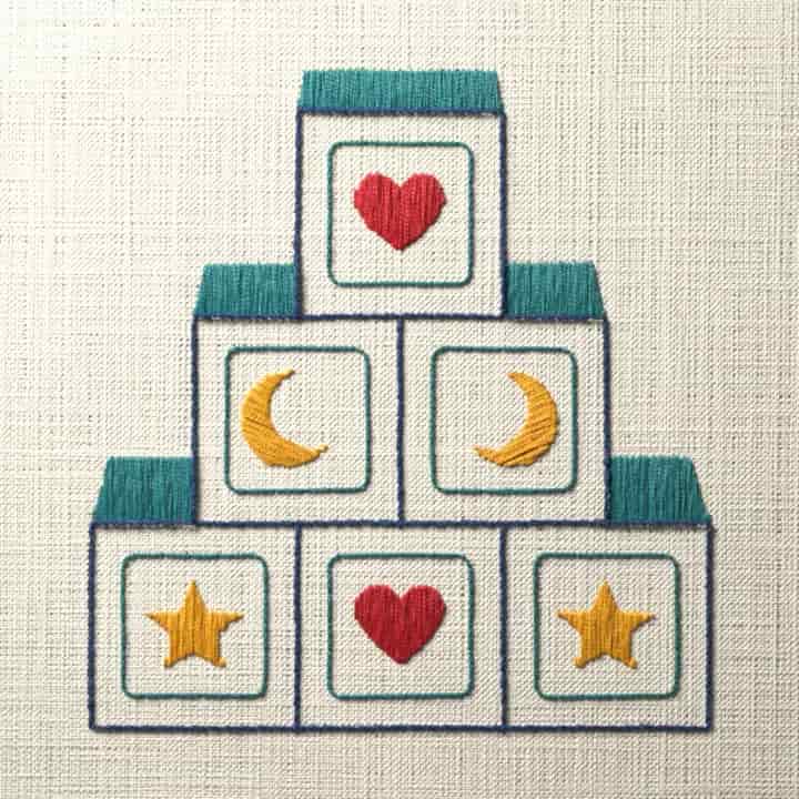 Pyramid of six toy blocks: preview of the stitched design