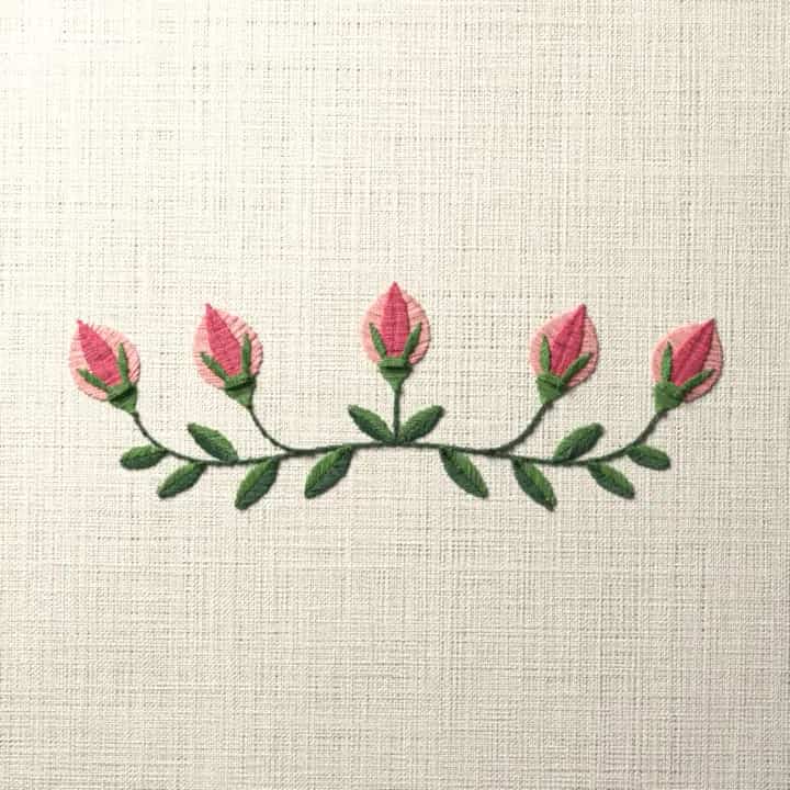 Five rosebud edging: preview of the stitched design