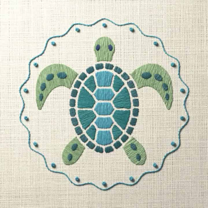 Sea turtle from above: preview of the stitched design