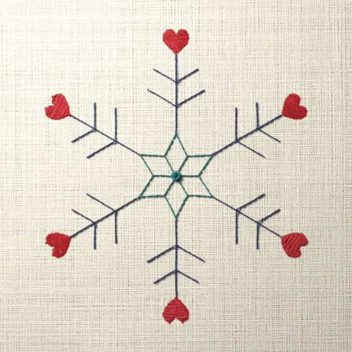 Heart tip snowflake: preview of the stitched design